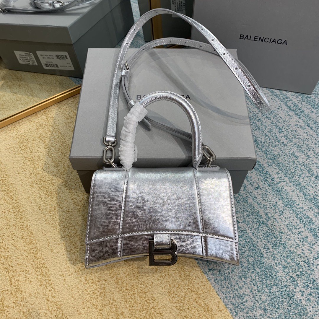 Balenciaga Handbags 010